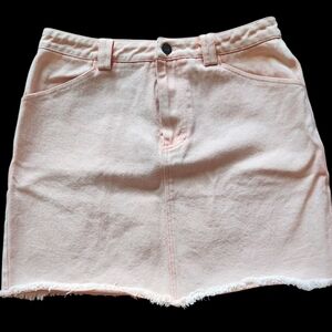 She & Sky Mini Denim Skirt/sz Med/Pre-loved excellent condition